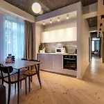 Marvellous Design 2Br Old Town